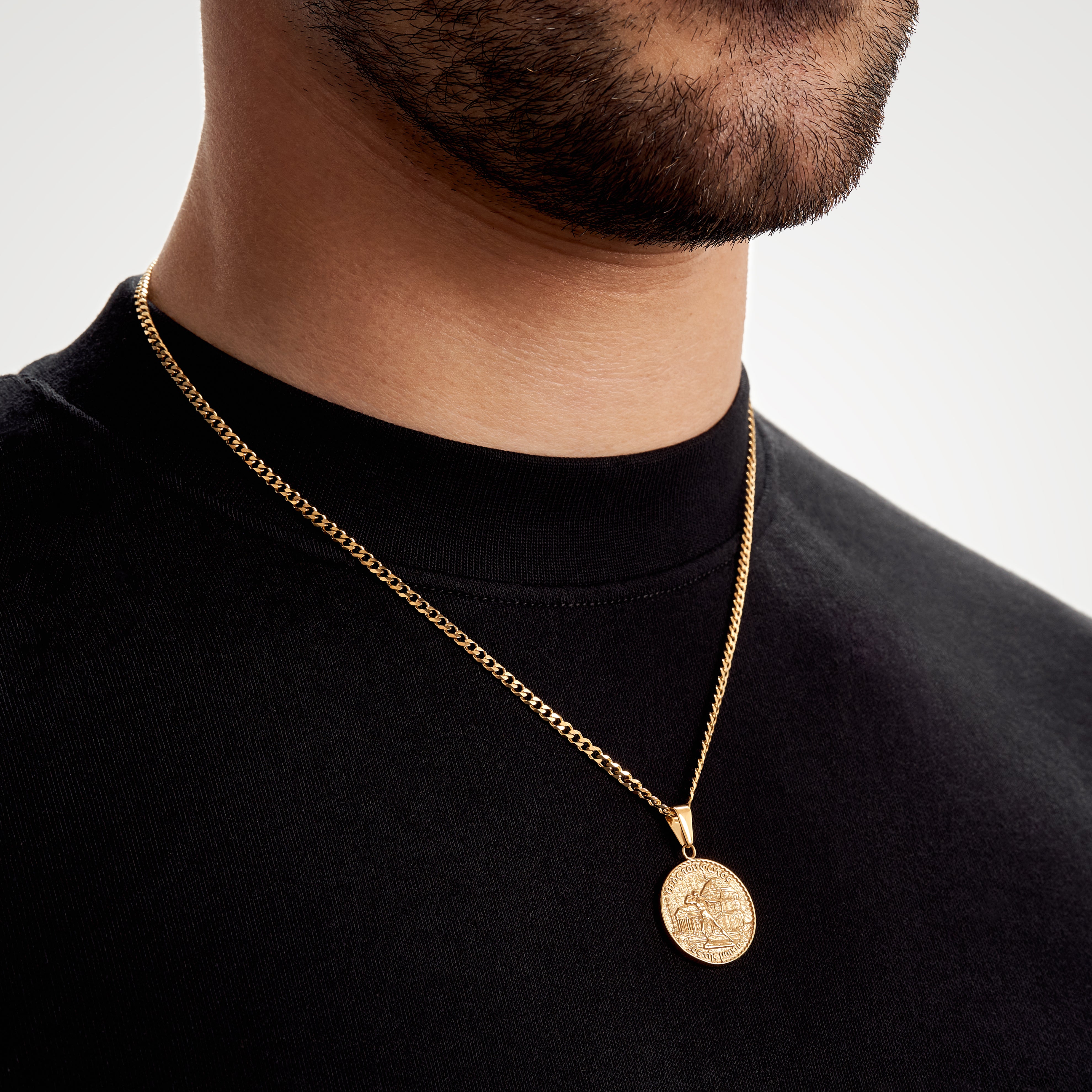 Men's medallion hot sale necklace gold